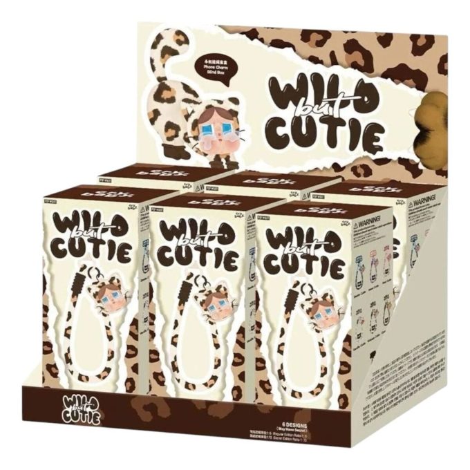 Θήκη με 6 τυφλές θήκες για κινητό Crybaby Wild but Cutie