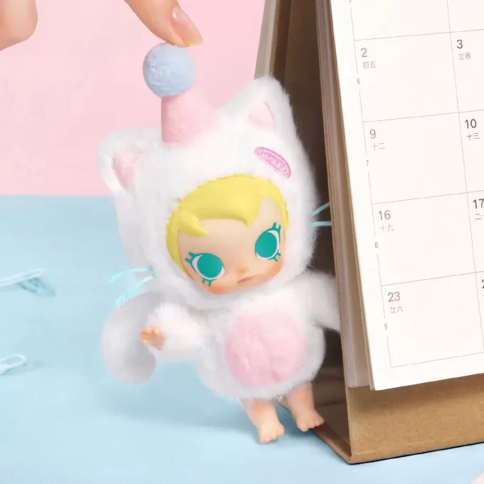Baby Molly Pocket Friends Series – Λούτρινο Κουτί με Στόρια από Βινύλιο
