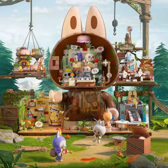 ΤΑ ΤΕΡΑΣΤΑ Forest Secret Base Series Μπλοκ