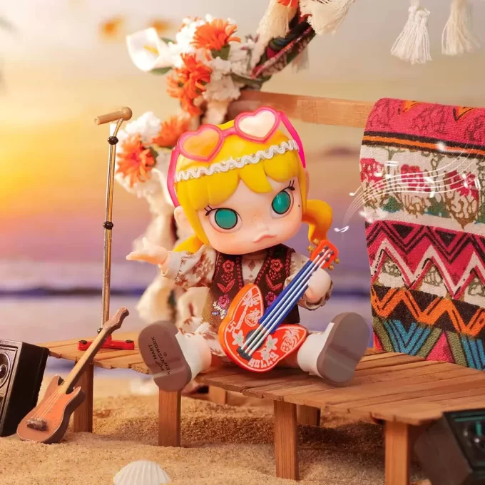 Φιγούρα δράσης MOLLY Beach Music Festival