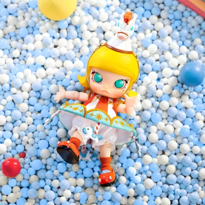 Φιγούρα δράσης MOLLY Carousel
