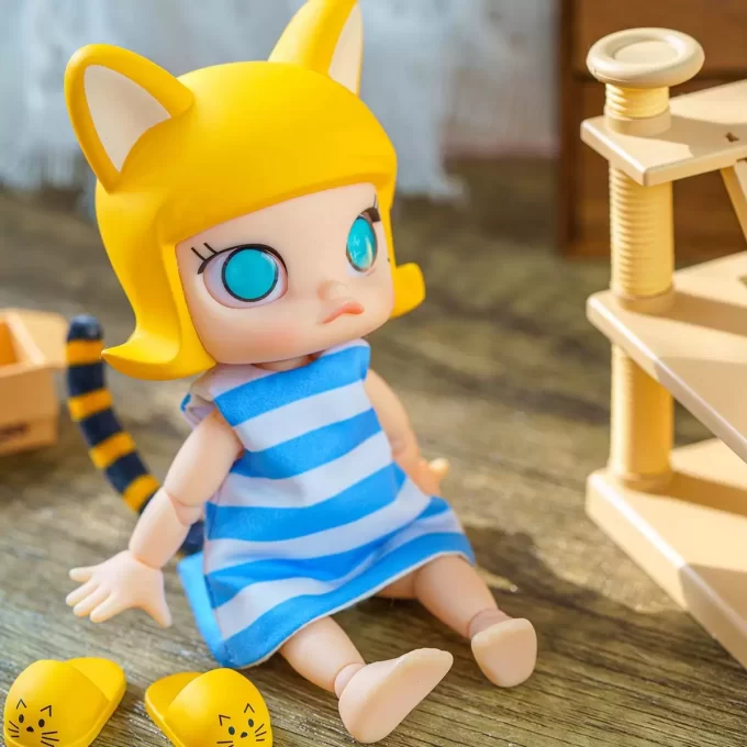 MOLLY Φιγούρα Δράσης Cat In The Box