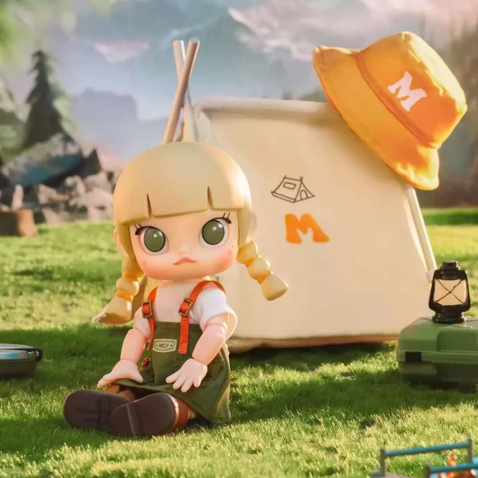 Φιγούρα δράσης MOLLY Go Camping