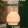 Σειρά THE MONSTERS Home Of Elves – Φωτιστικό βινυλίου για κούκλες