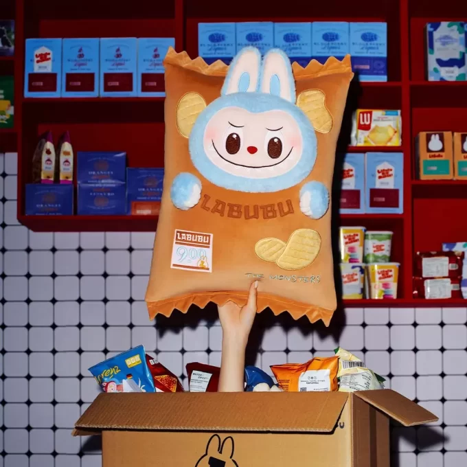 Μαξιλάρι THE MONSTERS Wacky Mart Series (Τσιπς)